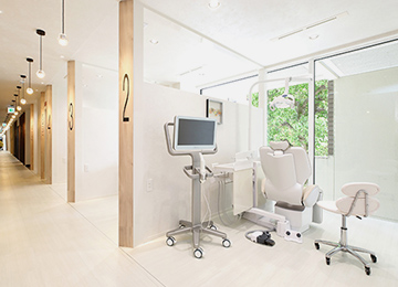 小田原駅前矯正歯科